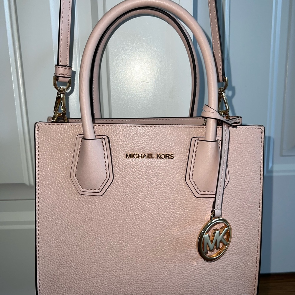 Michael Michael Kors | Mercer Medium Pebbled Leather Crossbody Bag | Pink